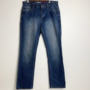 A Reynolds Wilshire Fit Straight Leg 32